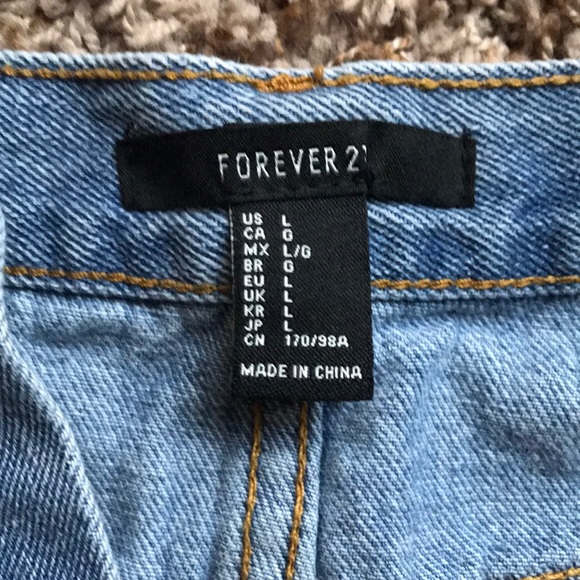 Denim skirt - Picture 2 of 3